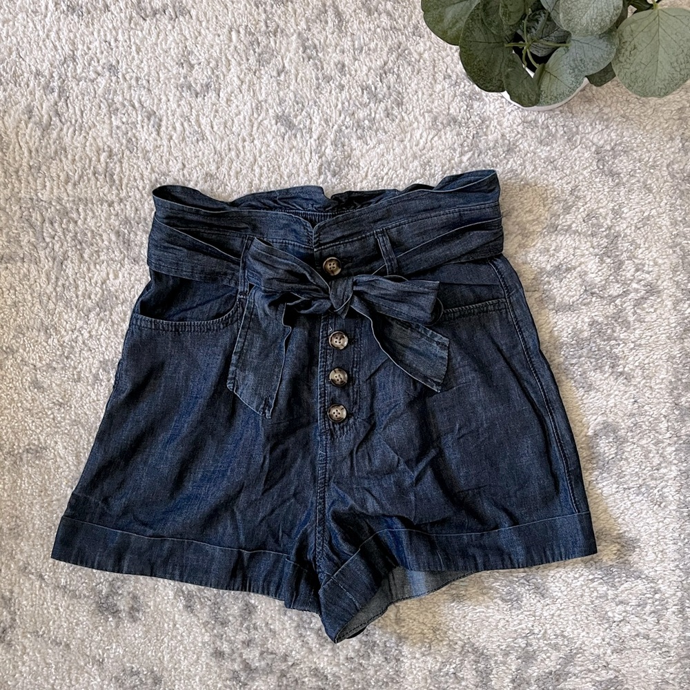 NWOT Express Paperbag Extreme High Rise Shortie XS